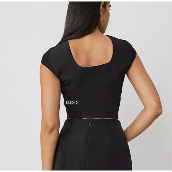 Ann Taylor Black Structured Crop Top, Size 6, NWT - Picture 9 of 10